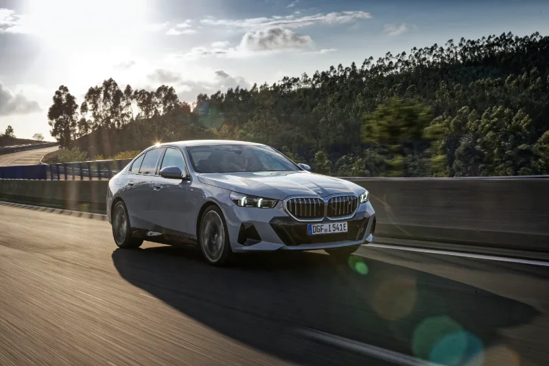 BMW i5 1