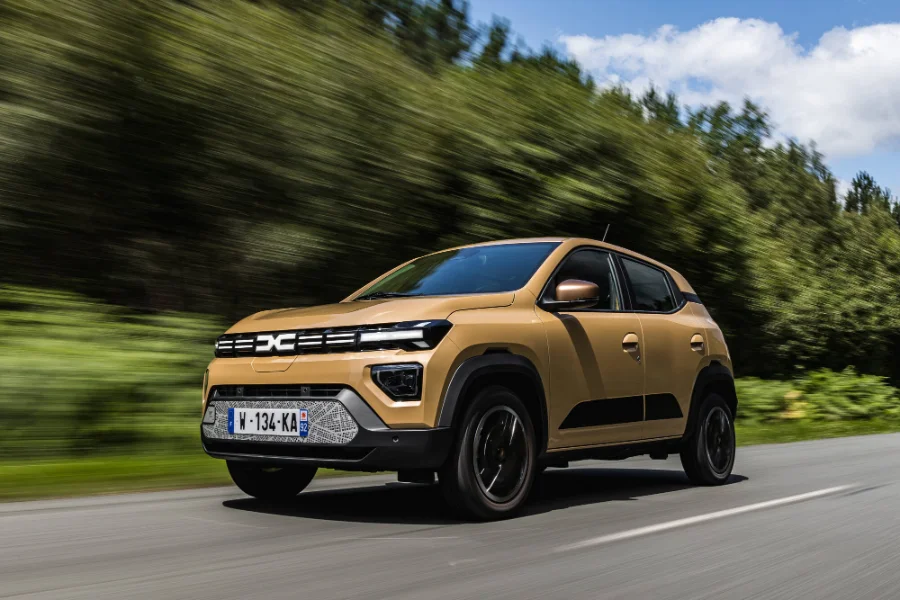 Dacia Spring 1