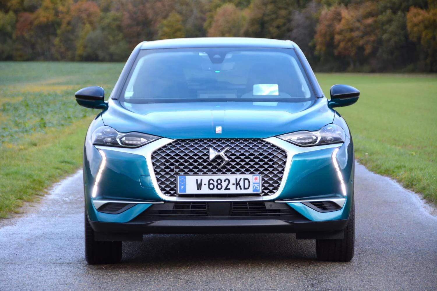 DS DS 3 E-Tense (2019) 1
