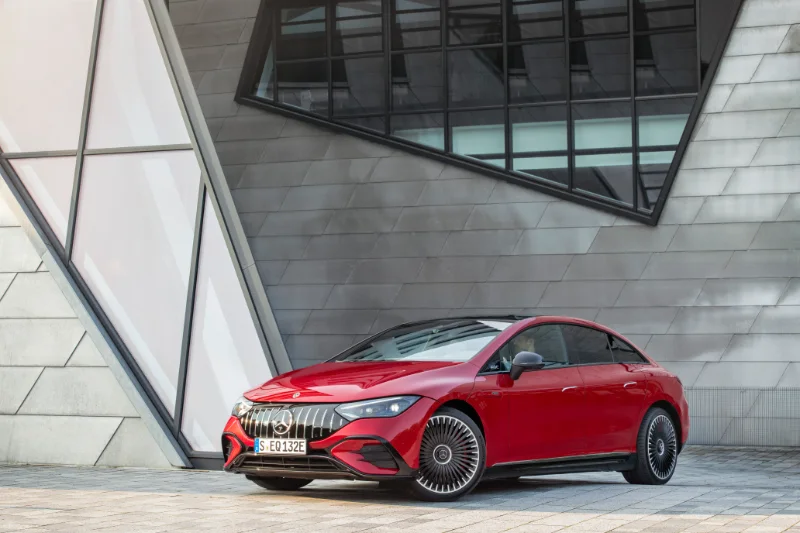 Mercedes-Benz AMG EQE 1