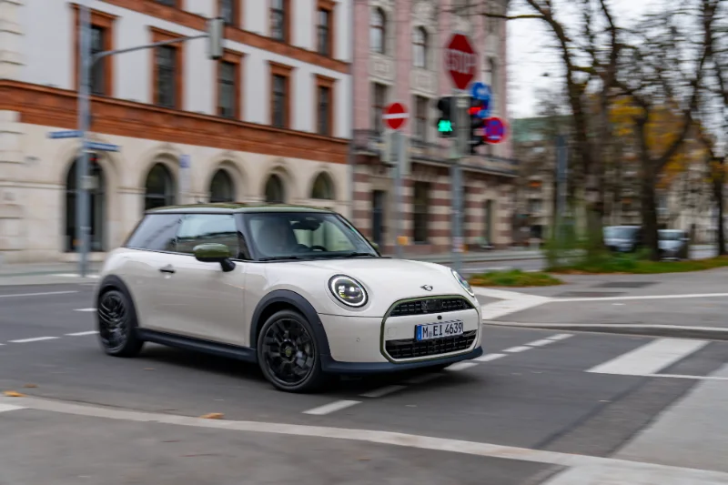 MINI Cooper Eléctrico 2