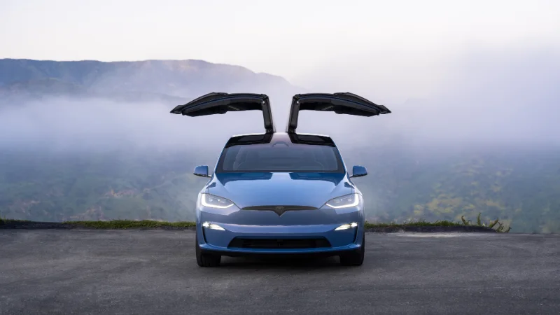 Tesla Model X 1