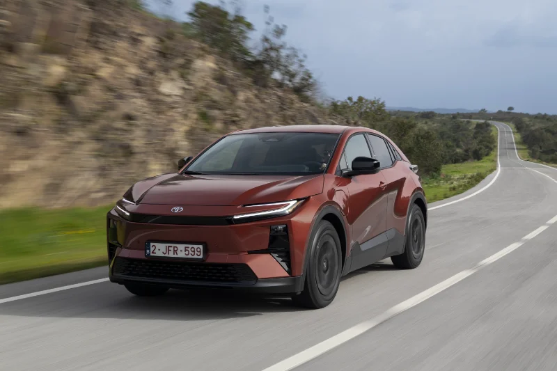 Toyota C-HR+ 2